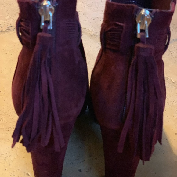 Booties - Picture 4 of 8